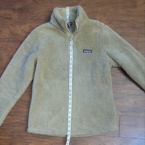 Patagonia 1/2 Zip Fuzzy Furry Jacket Size Medium - Picture 10 of 11